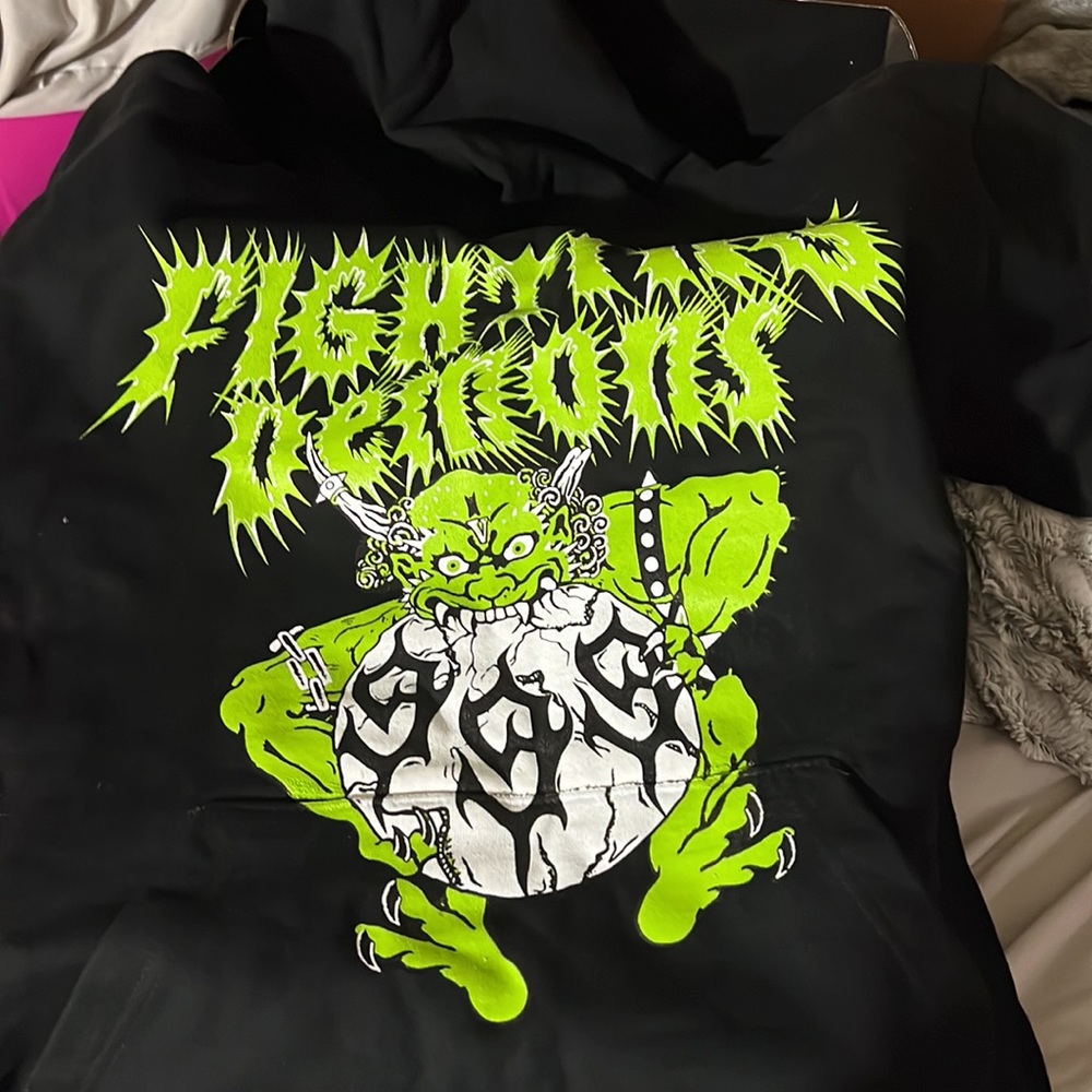 Vlone fighting demons hoodie - Picture 2 of 4